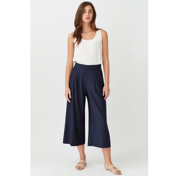 GAP High-Rise Linen pleated culotte crop - Picture 2 of 10